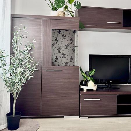 Apartament W Centrum Leby Zofia ウェバ エクステリア 写真
