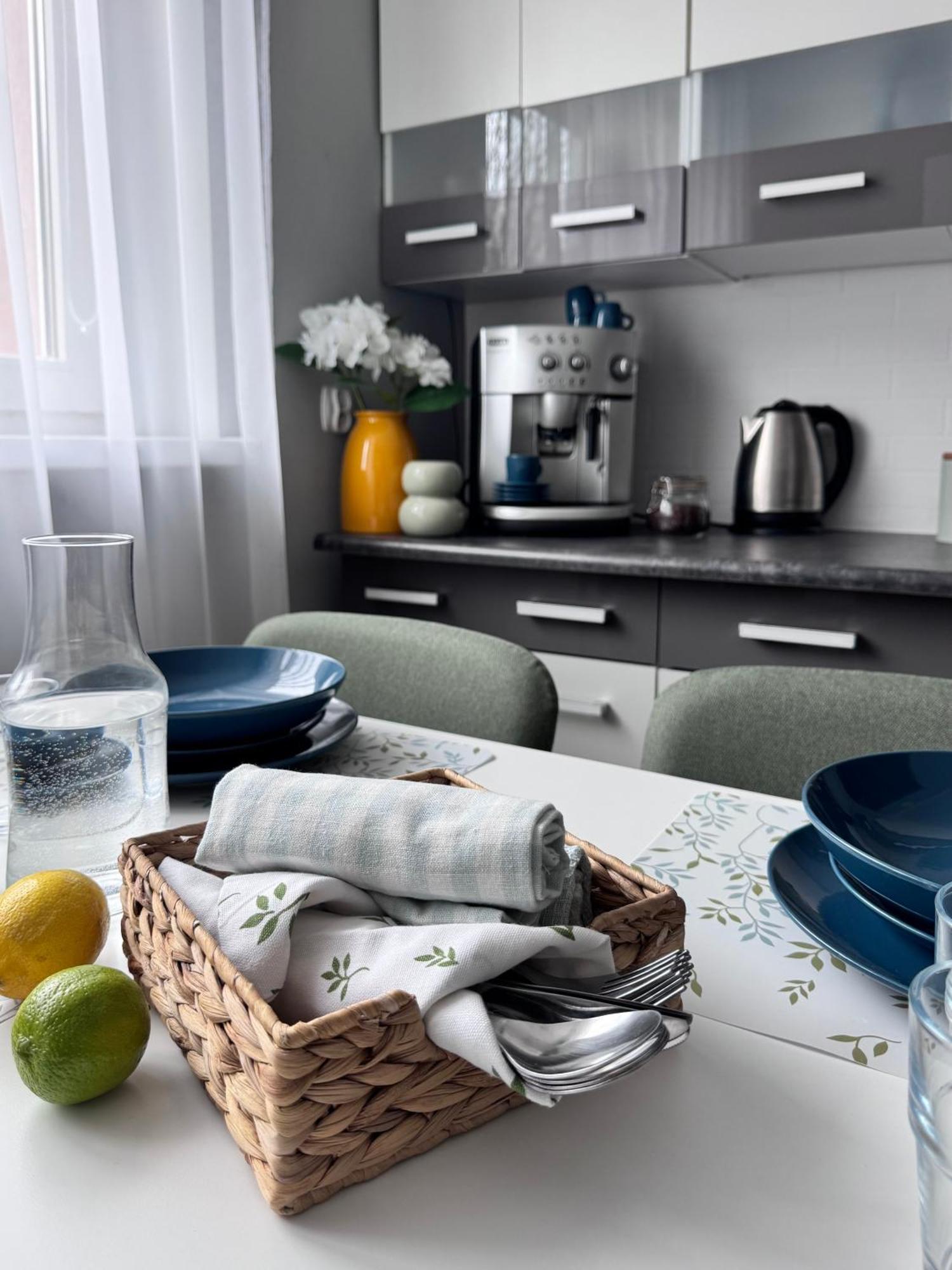 Apartament W Centrum Leby Zofia ウェバ エクステリア 写真