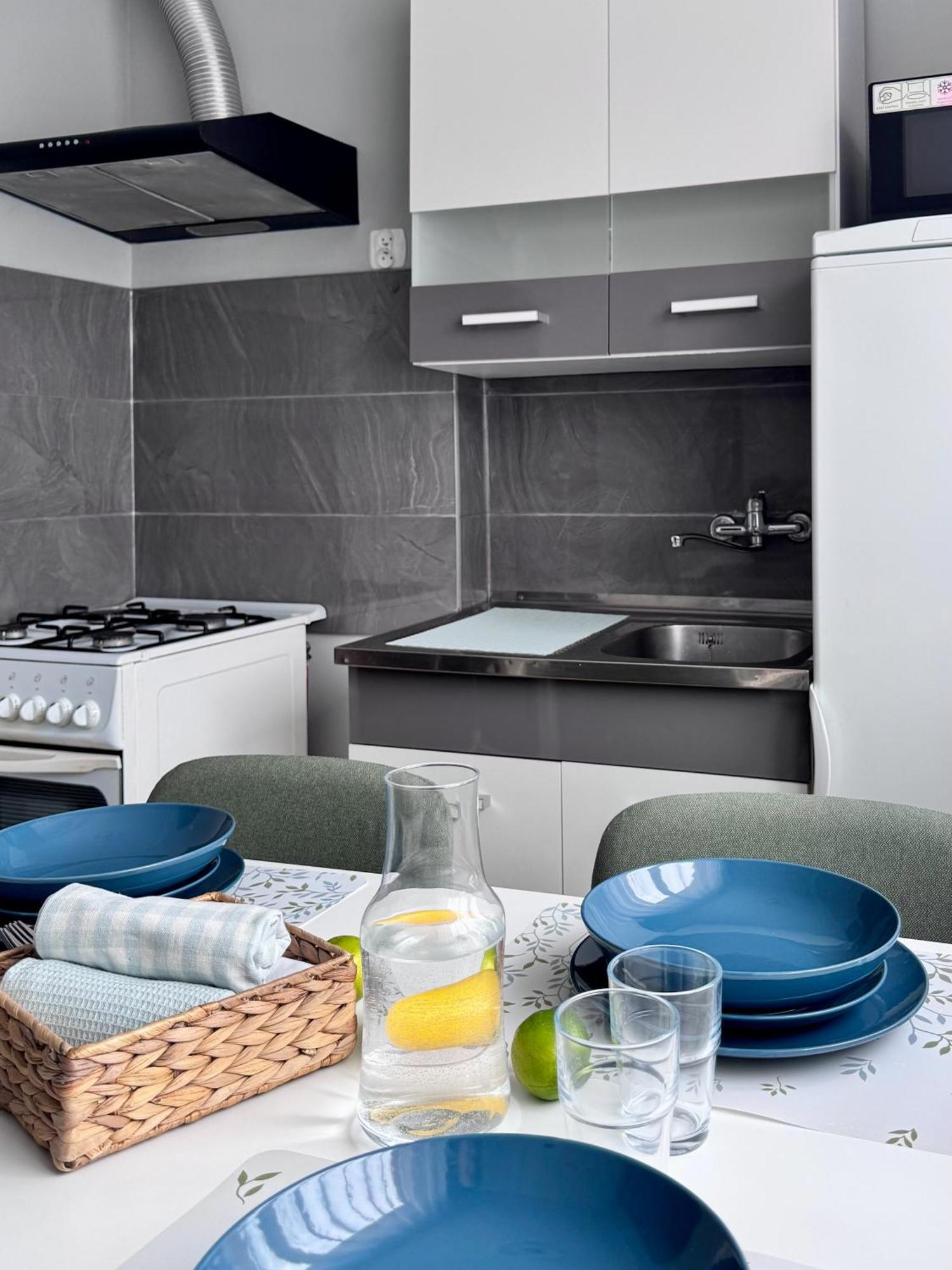 Apartament W Centrum Leby Zofia ウェバ エクステリア 写真